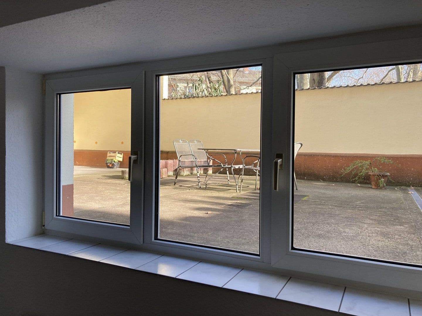 Pronájem kanceláře 40 m², Ludwigshafen, Porýní-Falc Pronájem kanceláře 40 m², Ludwigshafen, Porýní-Falc