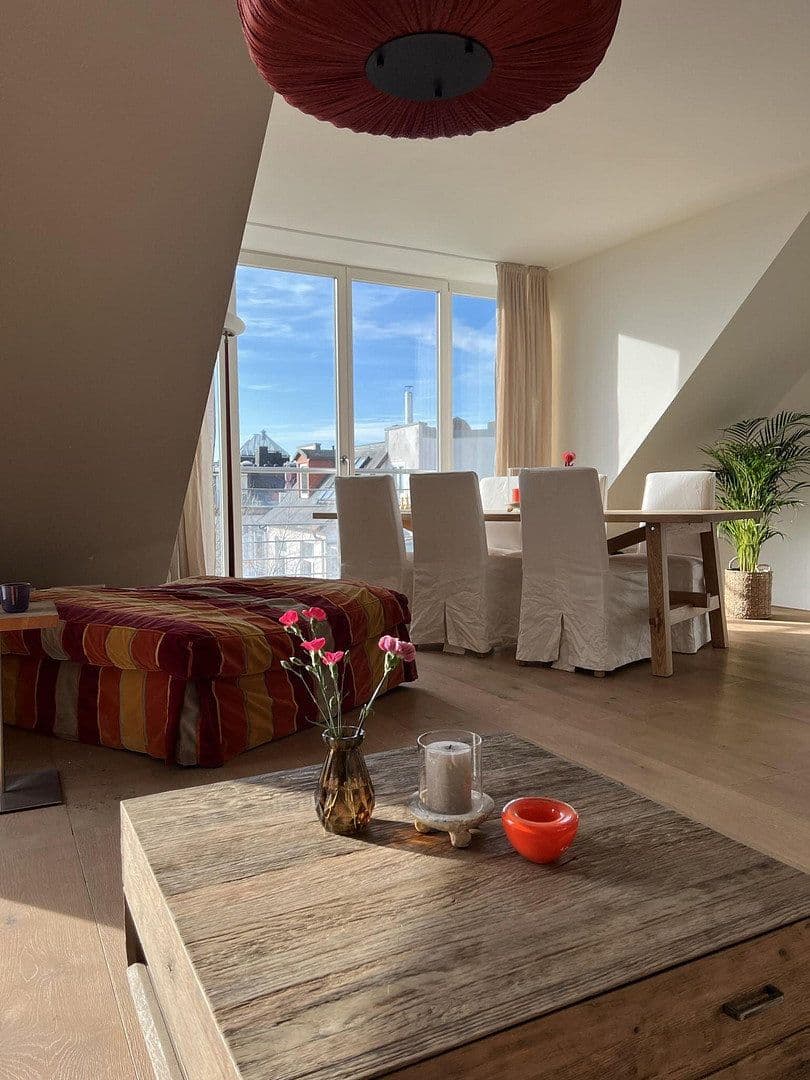 Pronájem bytu 3+1 150 m², Haynstraße 15, Hamburg, Hamburg Pronájem bytu 3+1 150 m², Haynstraße 15, Hamburg, Hamburg