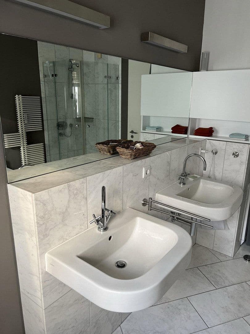 Pronájem bytu 3+1 150 m², Haynstraße 15, Hamburg, Hamburg Pronájem bytu 3+1 150 m², Haynstraße 15, Hamburg, Hamburg
