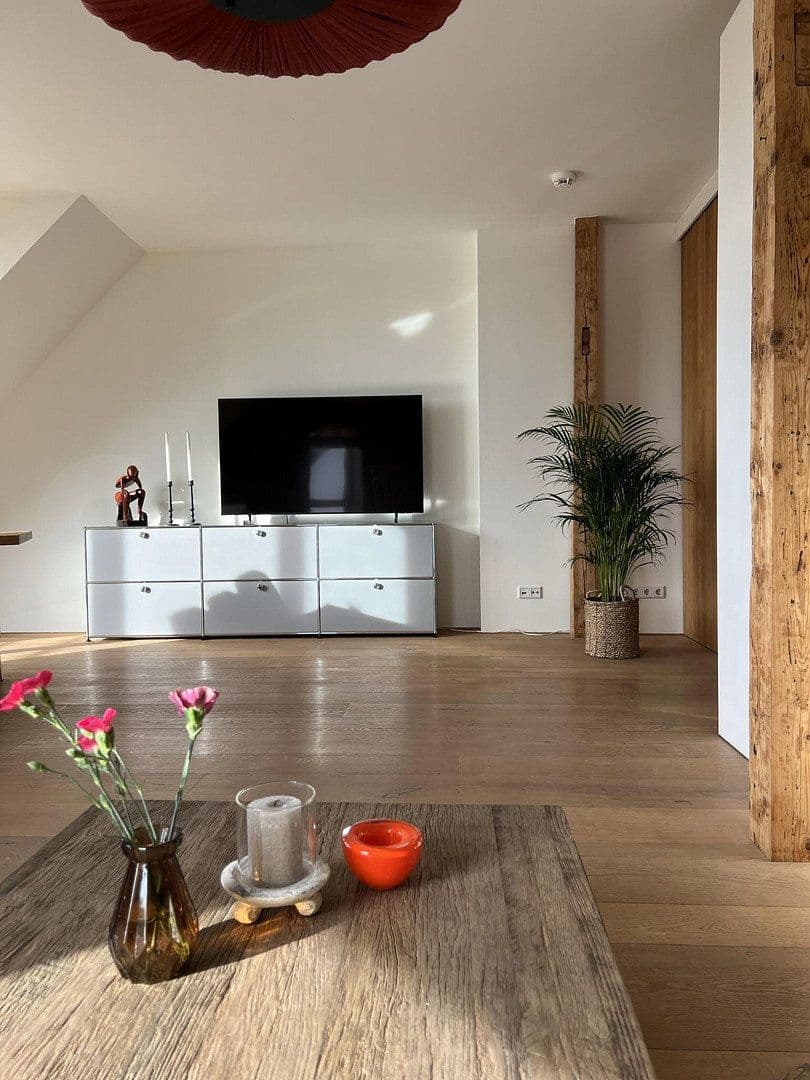 Pronájem bytu 3+1 150 m², Haynstraße 15, Hamburg, Hamburg Pronájem bytu 3+1 150 m², Haynstraße 15, Hamburg, Hamburg