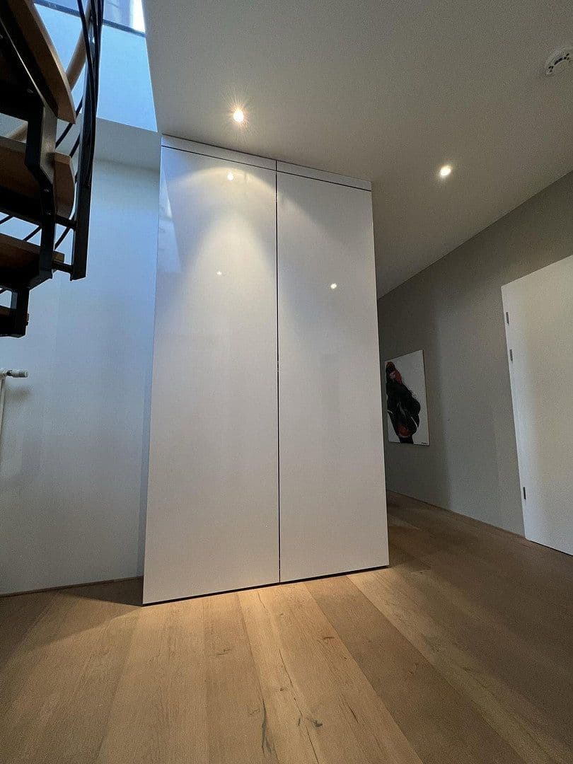 Pronájem bytu 3+1 150 m², Haynstraße 15, Hamburg, Hamburg Pronájem bytu 3+1 150 m², Haynstraße 15, Hamburg, Hamburg