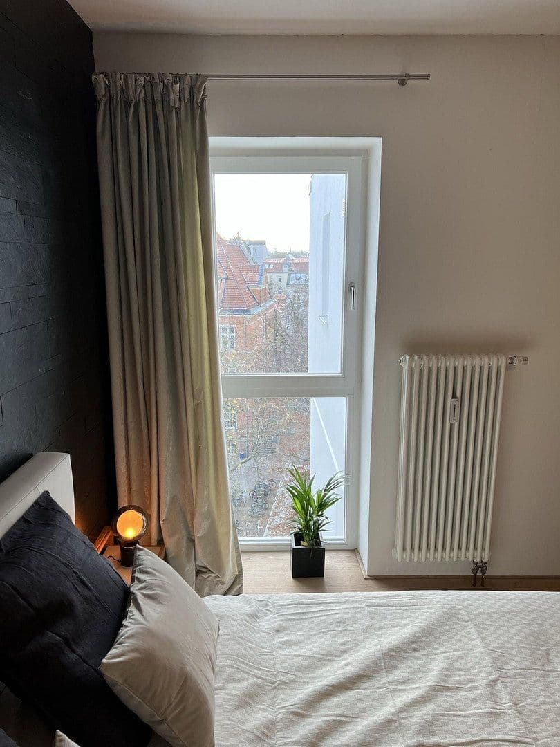 Pronájem bytu 3+1 150 m², Haynstraße 15, Hamburg, Hamburg Pronájem bytu 3+1 150 m², Haynstraße 15, Hamburg, Hamburg