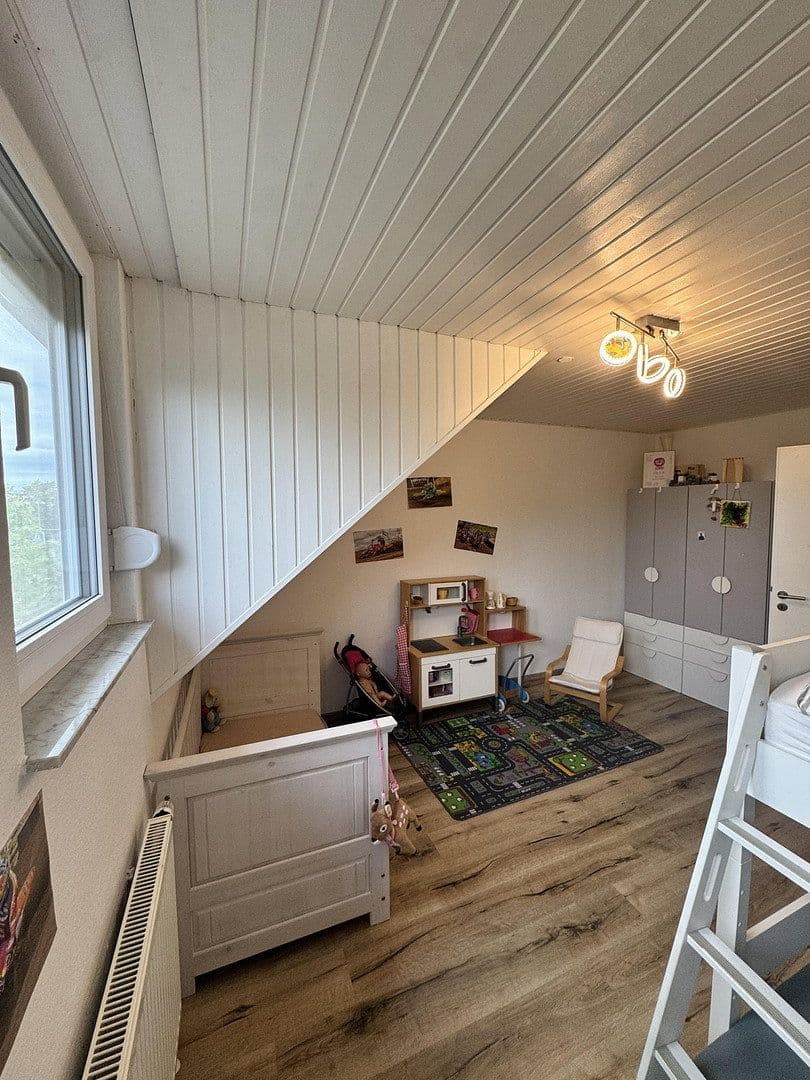Prodej domu 111 m², pozemek 192 m², Altdorf, Bádensko-Württembersko Prodej domu 111 m², pozemek 192 m², Altdorf, Bádensko-Württembersko