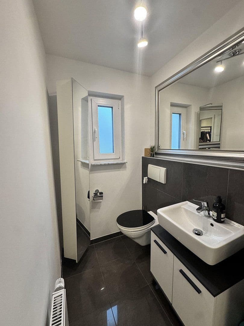 Prodej domu 111 m², pozemek 192 m², Altdorf, Bádensko-Württembersko Prodej domu 111 m², pozemek 192 m², Altdorf, Bádensko-Württembersko