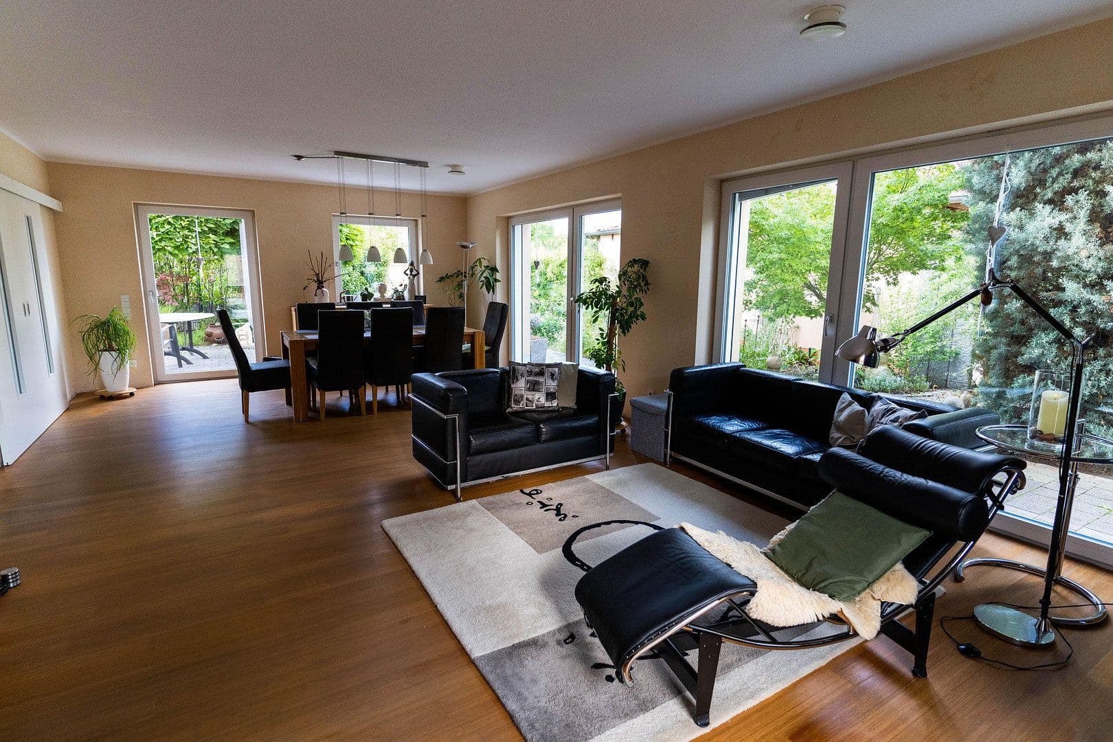 Prodej domu 183 m², pozemek 541 m², Weisenheim am Sand, Porýní-Falc Prodej domu 183 m², pozemek 541 m², Weisenheim am Sand, Porýní-Falc