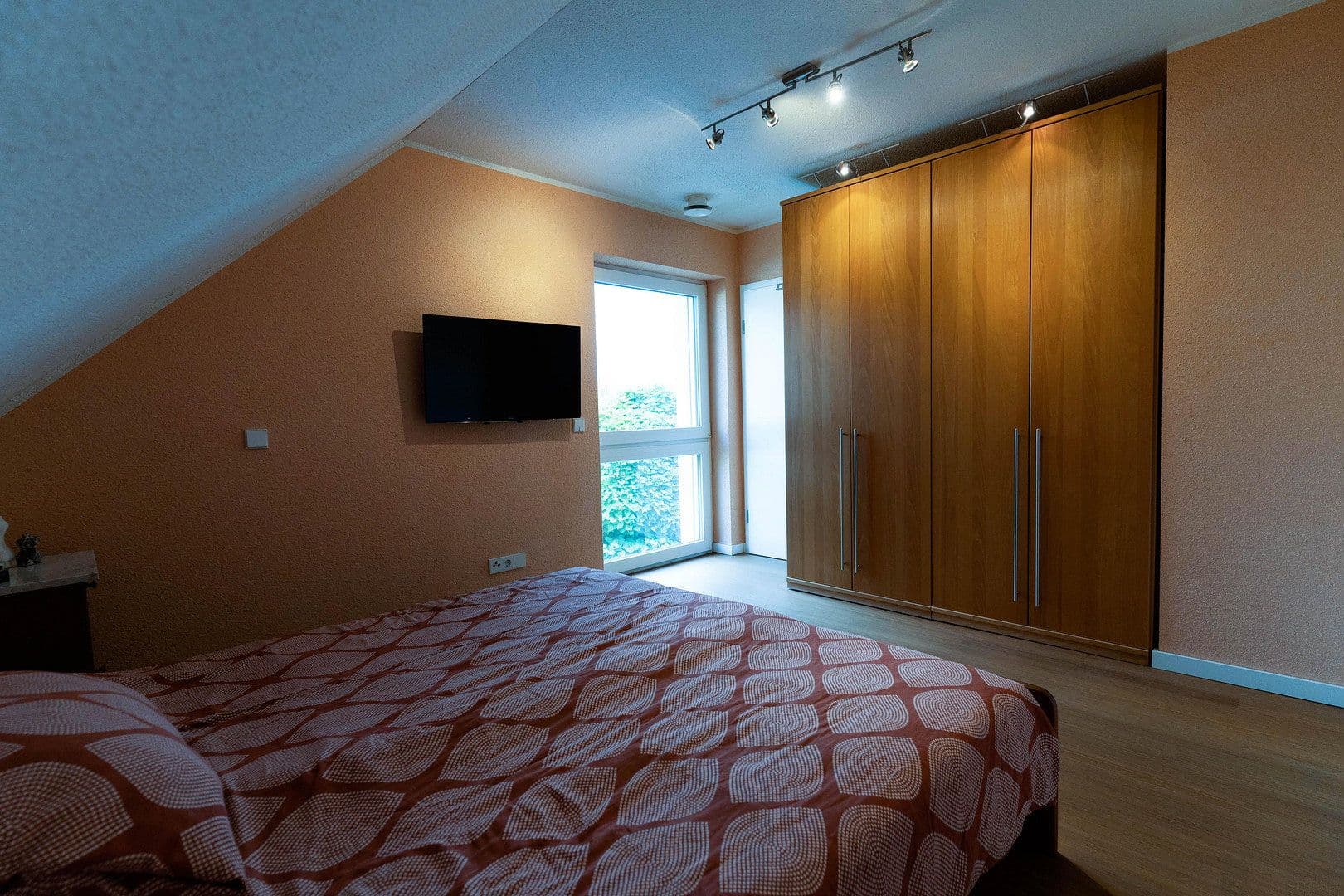 Prodej domu 183 m², pozemek 541 m², Weisenheim am Sand, Porýní-Falc Prodej domu 183 m², pozemek 541 m², Weisenheim am Sand, Porýní-Falc