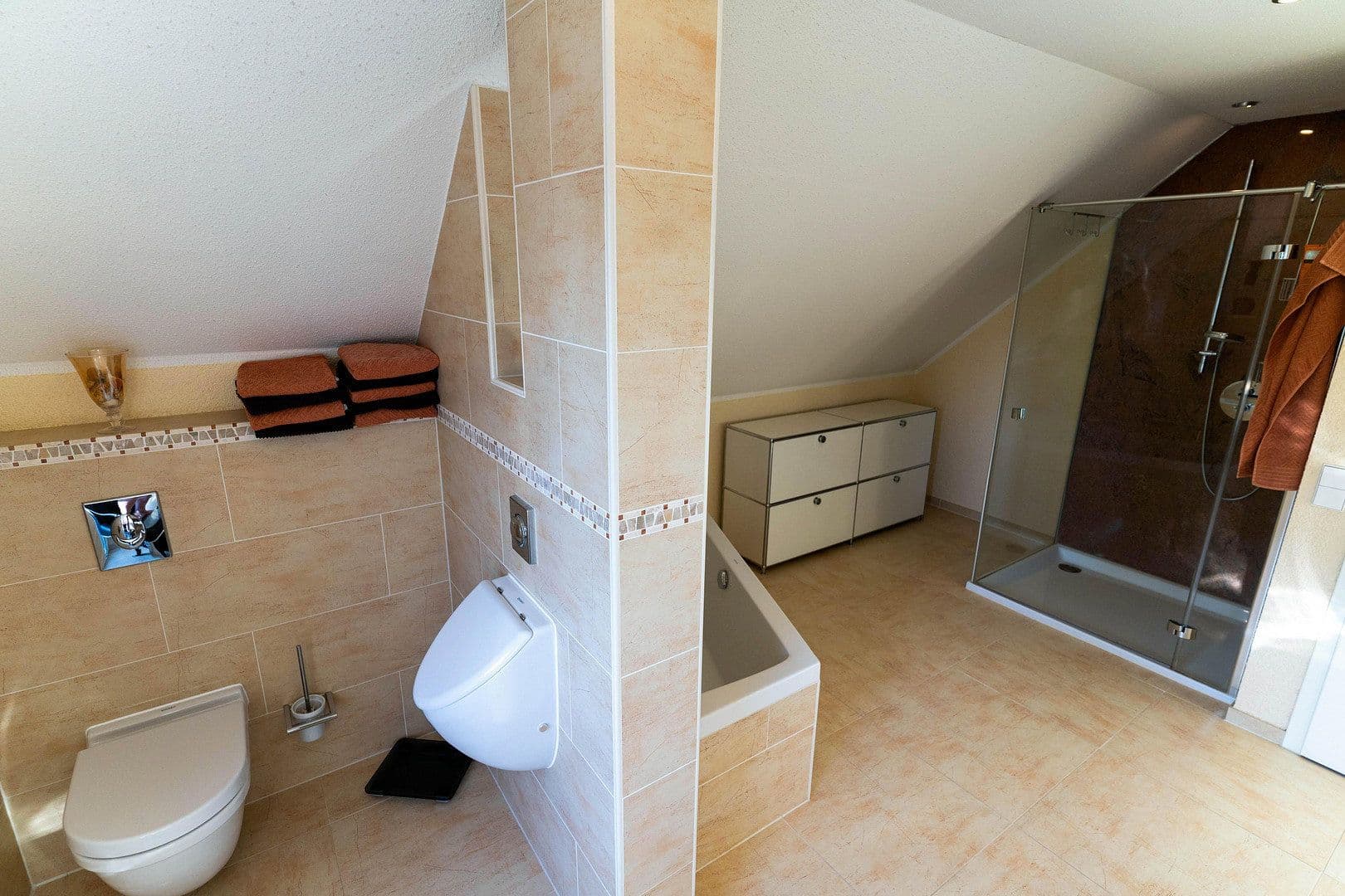 Prodej domu 183 m², pozemek 541 m², Weisenheim am Sand, Porýní-Falc Prodej domu 183 m², pozemek 541 m², Weisenheim am Sand, Porýní-Falc
