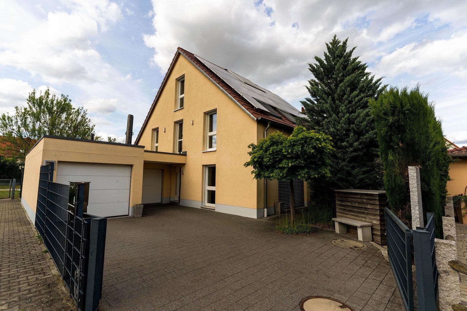 Prodej domu 183 m², pozemek 541 m², Weisenheim am Sand, Porýní-Falc Prodej domu 183 m², pozemek 541 m², Weisenheim am Sand, Porýní-Falc