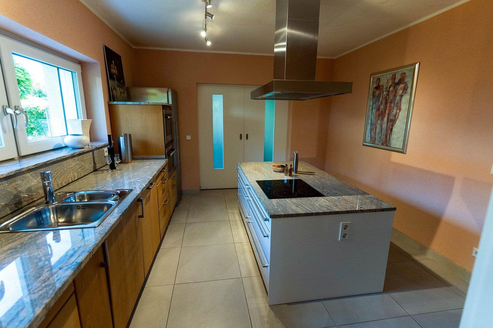 Prodej domu 183 m², pozemek 541 m², Weisenheim am Sand, Porýní-Falc Prodej domu 183 m², pozemek 541 m², Weisenheim am Sand, Porýní-Falc