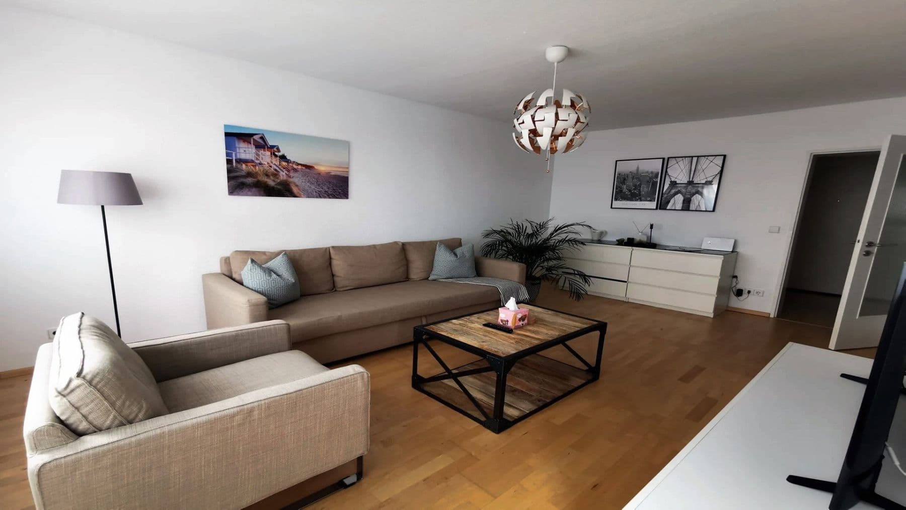 Pronájem bytu 2+1 49 m², Mannheim, Bádensko-Württembersko Pronájem bytu 2+1 49 m², Mannheim, Bádensko-Württembersko