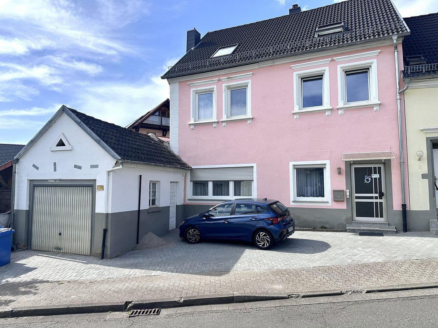 Prodej bytu 5+1 125 m², Thaleischweiler-Fröschen, Porýní-Falc Prodej bytu 5+1 125 m², Thaleischweiler-Fröschen, Porýní-Falc