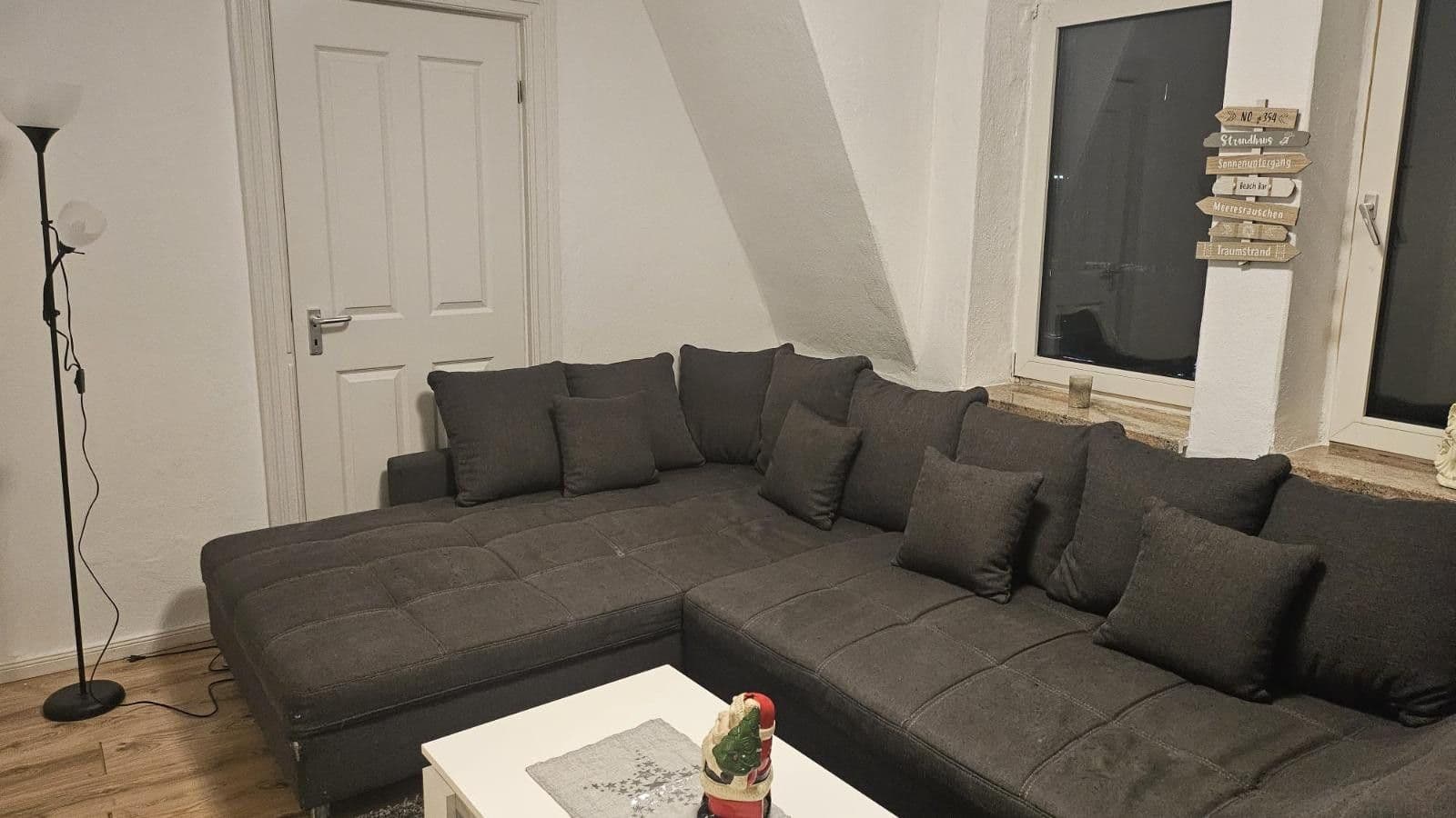 Pronájem bytu 3+1 70 m², Dionysiusstr. 87, Bremerhaven, Bremen Pronájem bytu 3+1 70 m², Dionysiusstr. 87, Bremerhaven, Bremen
