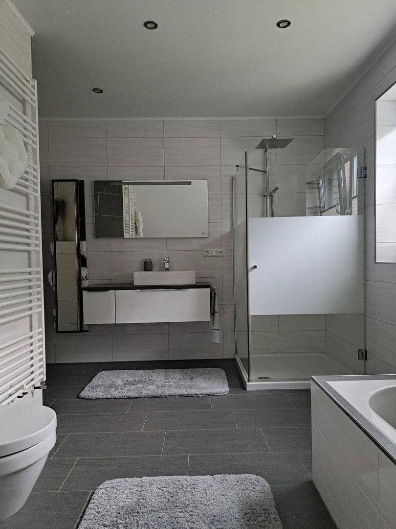 Prodej domu 164 m², pozemek 920 m², Molbergen, Dolní Sasko Prodej domu 164 m², pozemek 920 m², Molbergen, Dolní Sasko