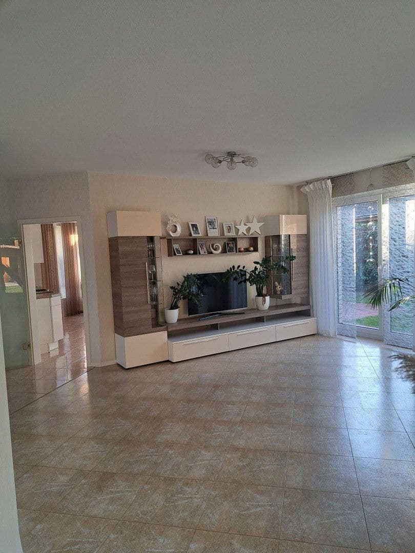 Prodej domu 164 m², pozemek 920 m², Molbergen, Dolní Sasko Prodej domu 164 m², pozemek 920 m², Molbergen, Dolní Sasko