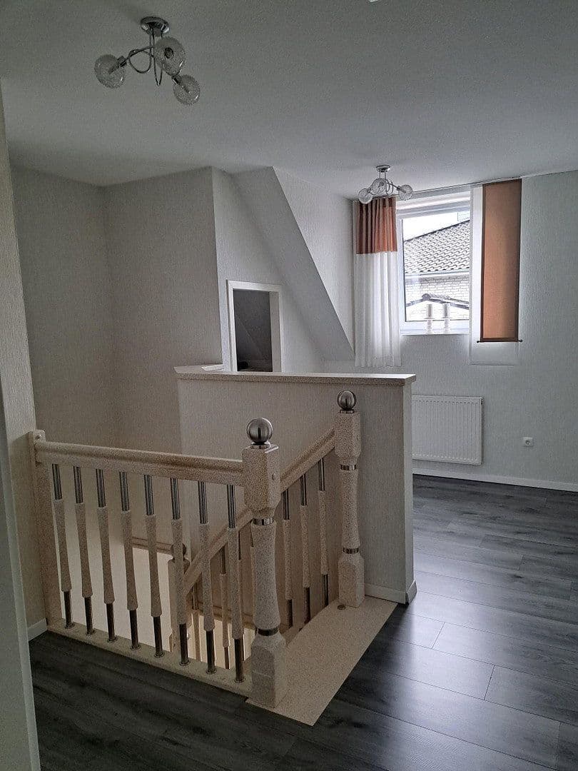 Prodej domu 164 m², pozemek 920 m², Molbergen, Dolní Sasko Prodej domu 164 m², pozemek 920 m², Molbergen, Dolní Sasko