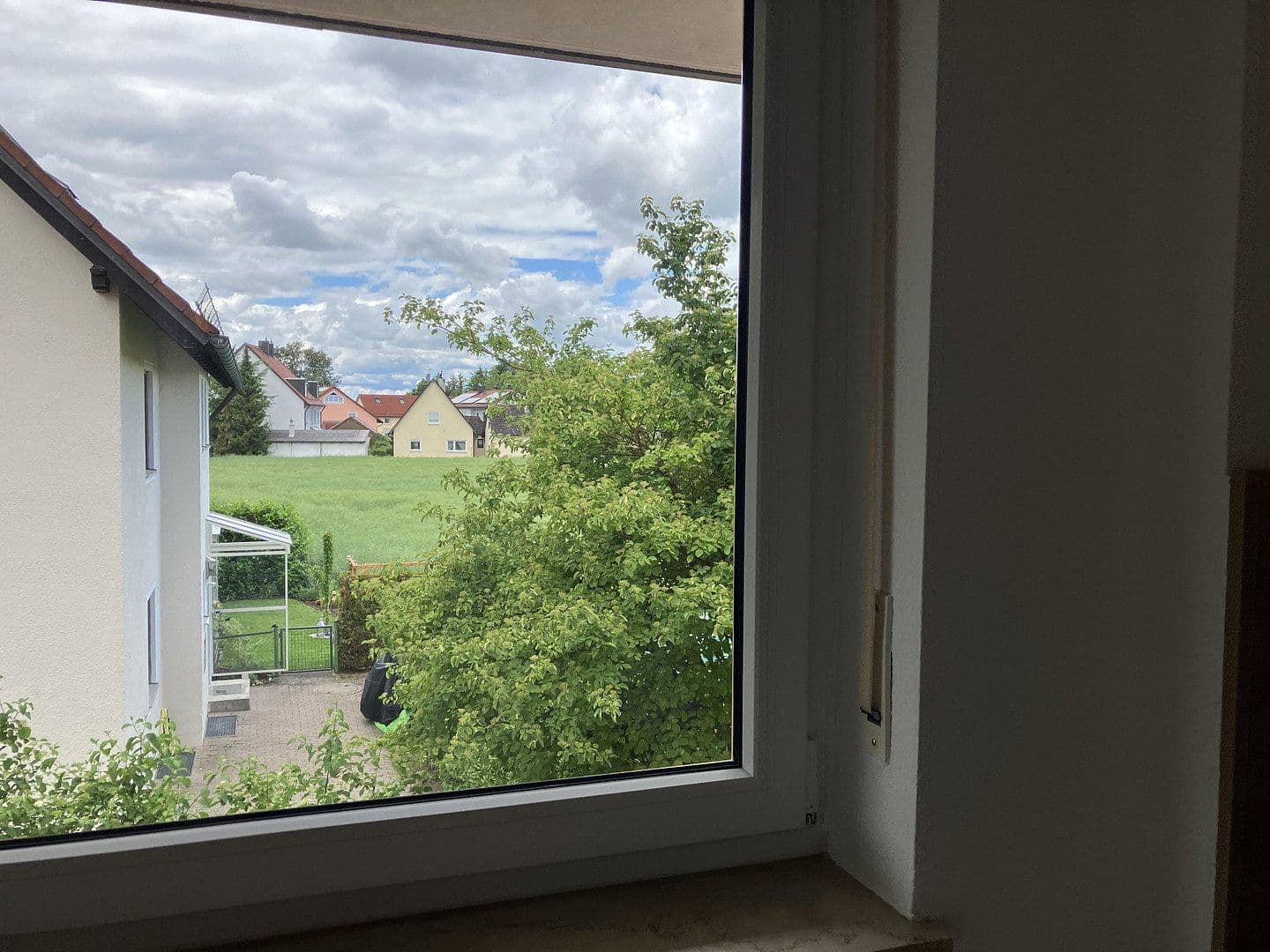 Prodej bytu 2+1 52 m², Tannenweg 34, Hallbergmoos, Bavorsko Prodej bytu 2+1 52 m², Tannenweg 34, Hallbergmoos, Bavorsko