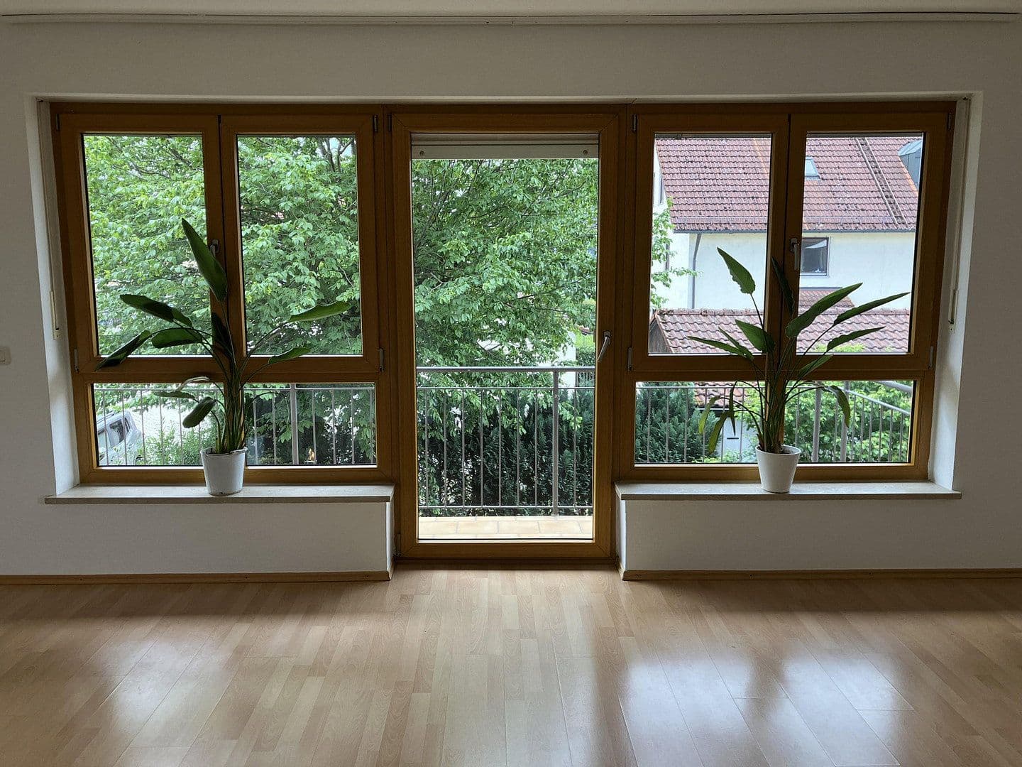 Prodej bytu 2+1 52 m², Tannenweg 34, Hallbergmoos, Bavorsko Prodej bytu 2+1 52 m², Tannenweg 34, Hallbergmoos, Bavorsko