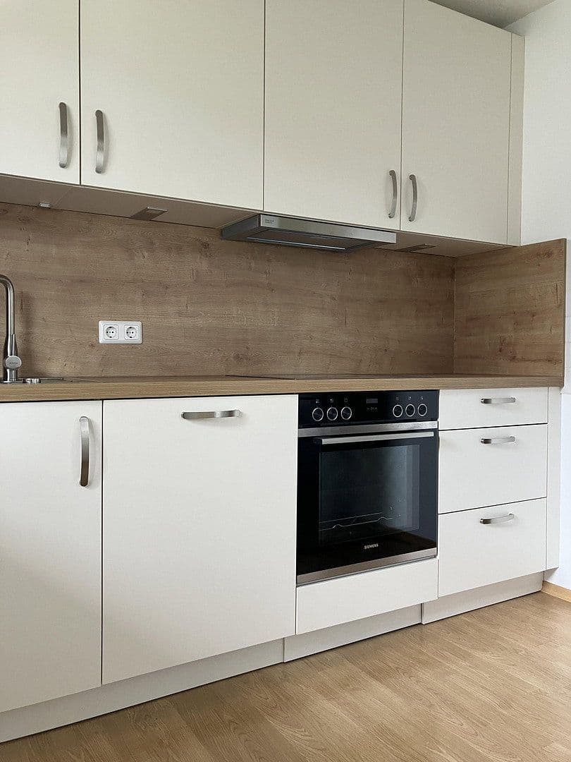Prodej bytu 2+1 52 m², Tannenweg 34, Hallbergmoos, Bavorsko Prodej bytu 2+1 52 m², Tannenweg 34, Hallbergmoos, Bavorsko