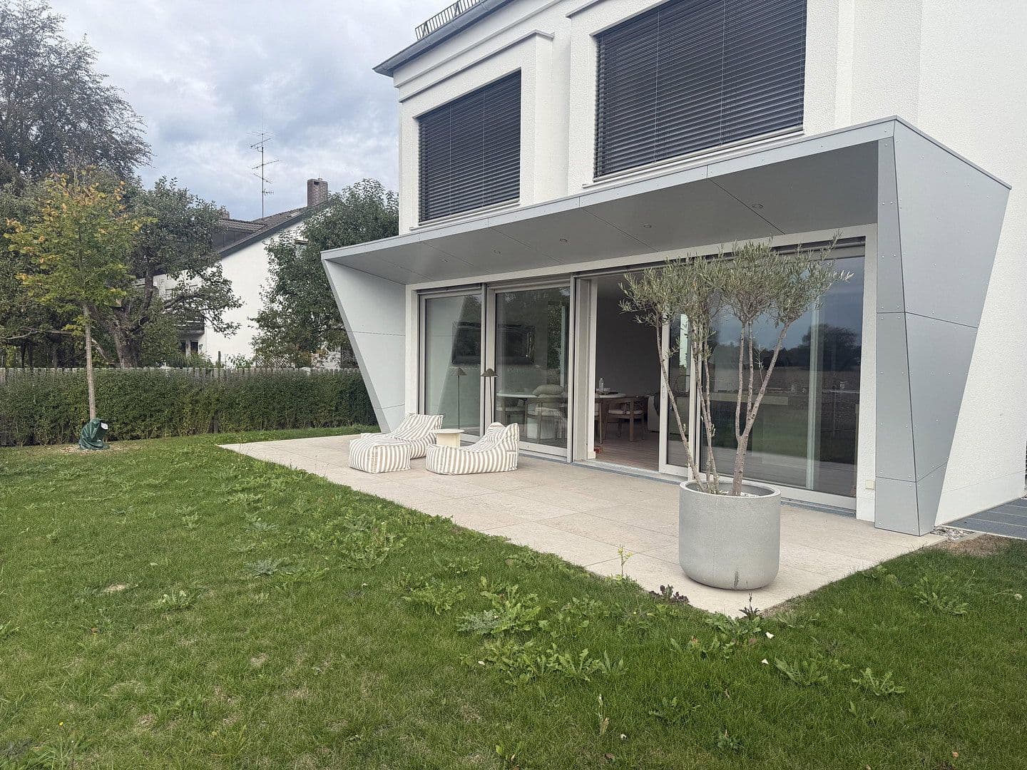 Prodej domu 218 m², pozemek 350 m², Gräfelfing, Bavorsko Prodej domu 218 m², pozemek 350 m², Gräfelfing, Bavorsko