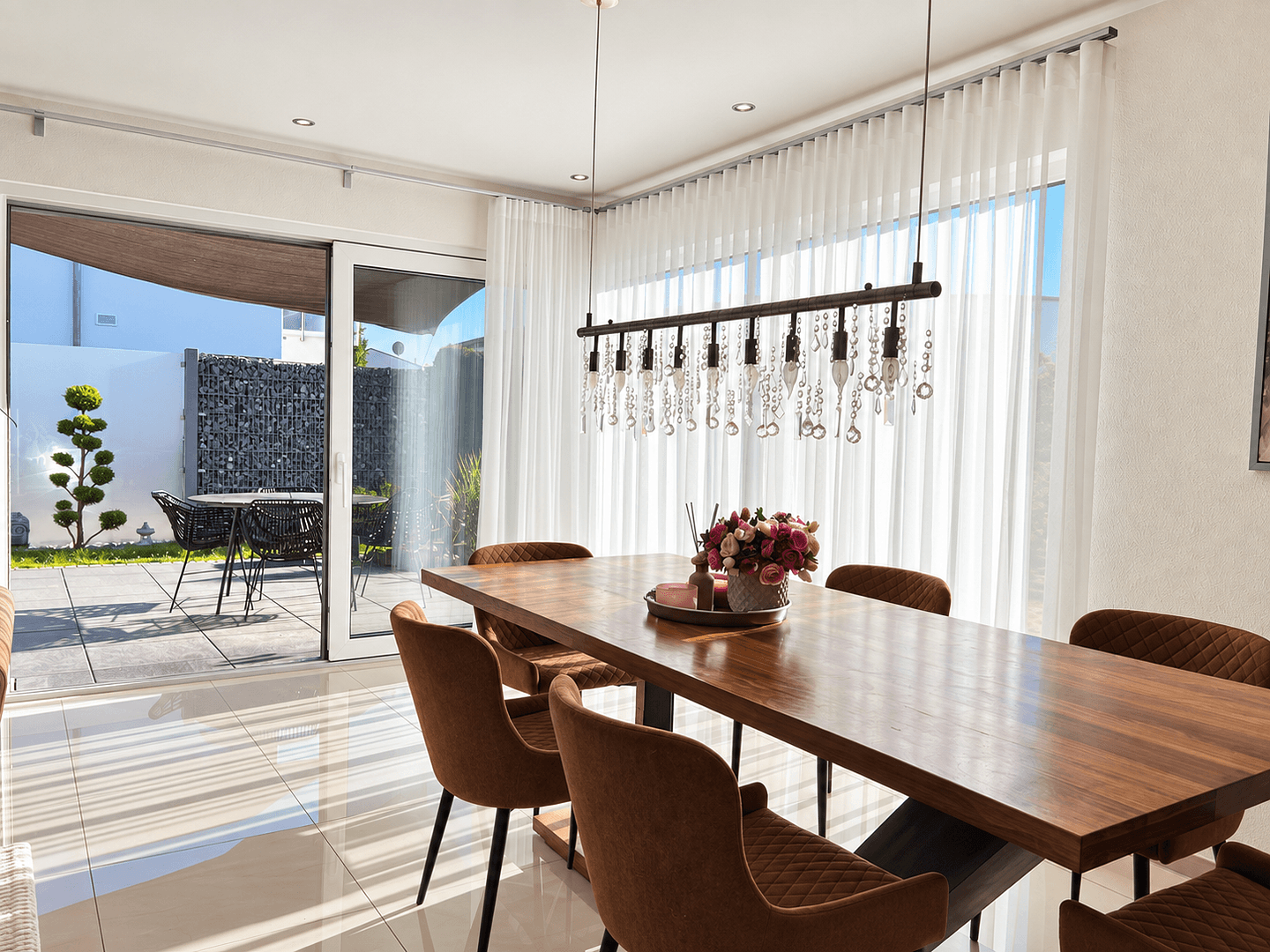 Prodej domu 146 m², pozemek 538 m², Laupheim, Bádensko-Württembersko Prodej domu 146 m², pozemek 538 m², Laupheim, Bádensko-Württembersko