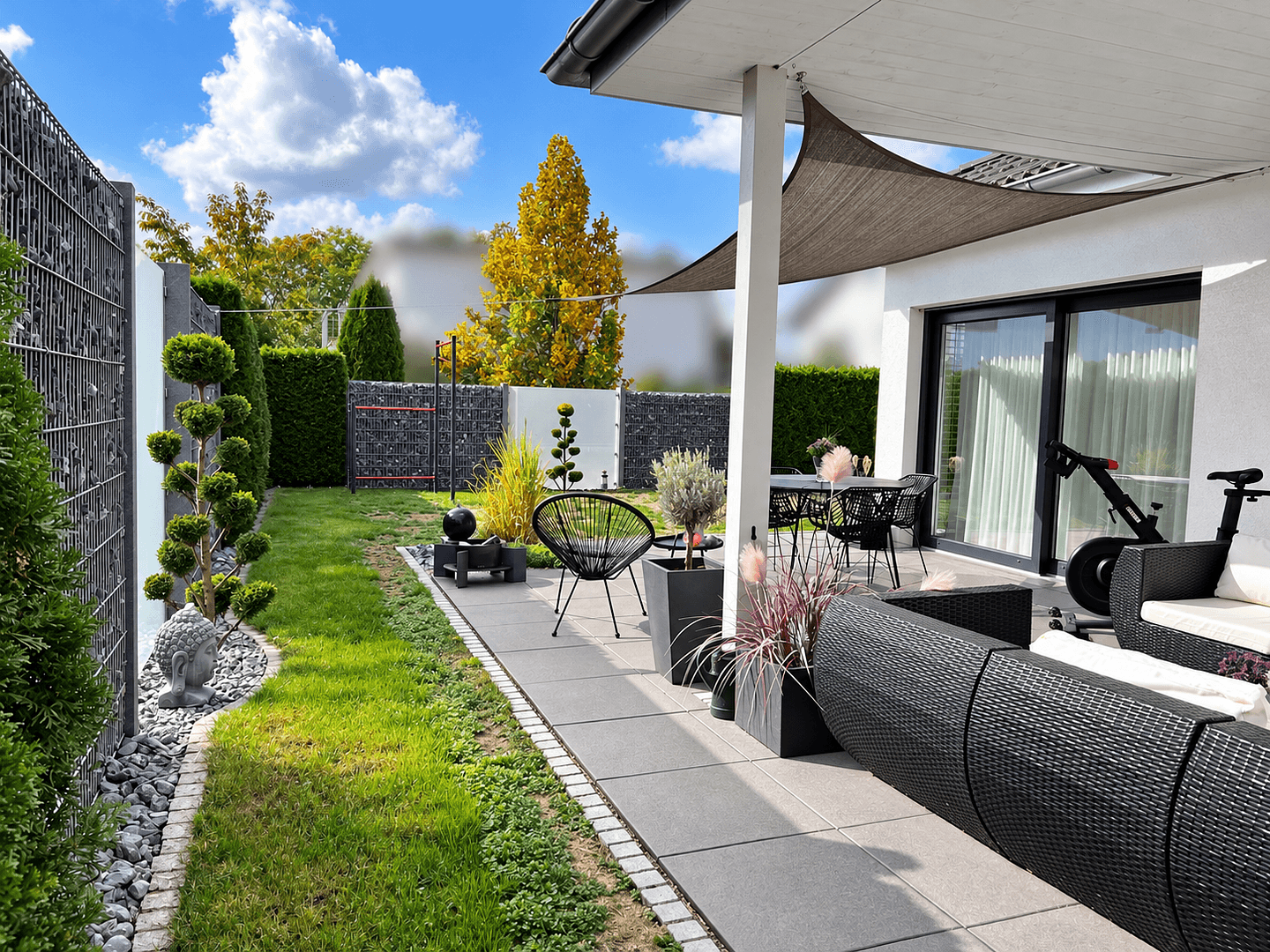 Prodej domu 146 m², pozemek 538 m², Laupheim, Bádensko-Württembersko Prodej domu 146 m², pozemek 538 m², Laupheim, Bádensko-Württembersko