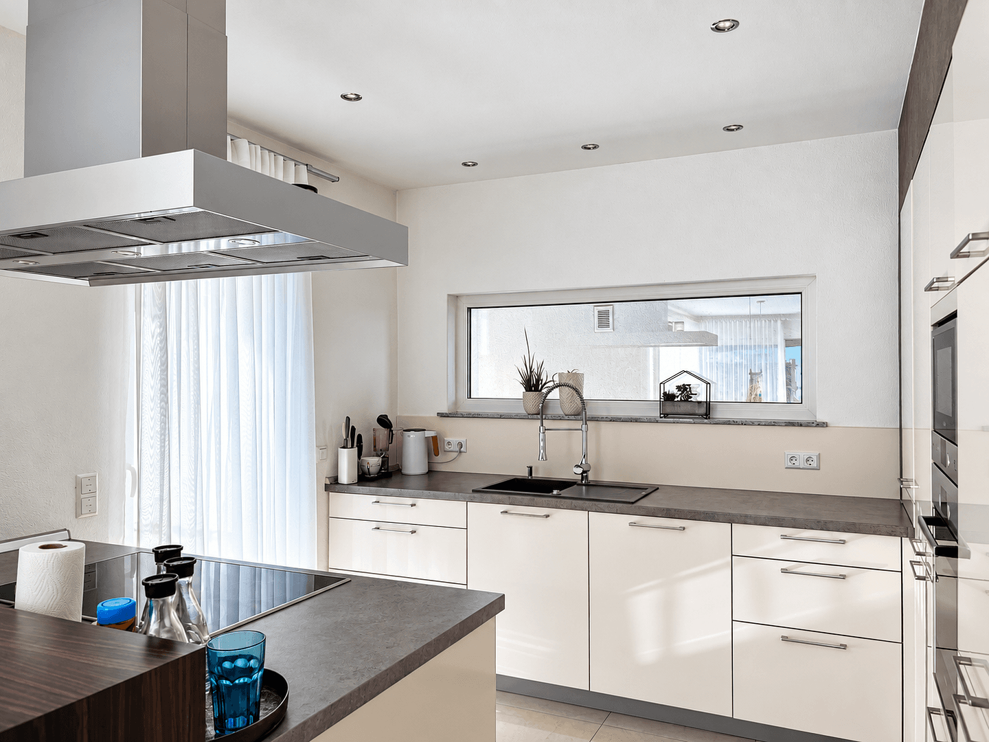 Prodej domu 146 m², pozemek 538 m², Laupheim, Bádensko-Württembersko Prodej domu 146 m², pozemek 538 m², Laupheim, Bádensko-Württembersko