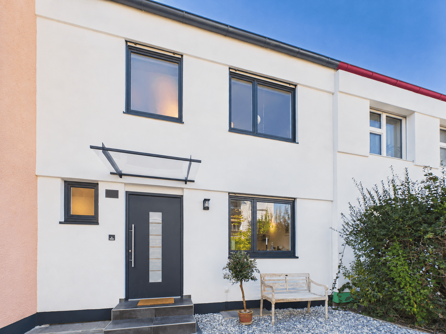 Prodej domu 140 m², pozemek 290 m², Ingolstadt, Bavorsko Prodej domu 140 m², pozemek 290 m², Ingolstadt, Bavorsko