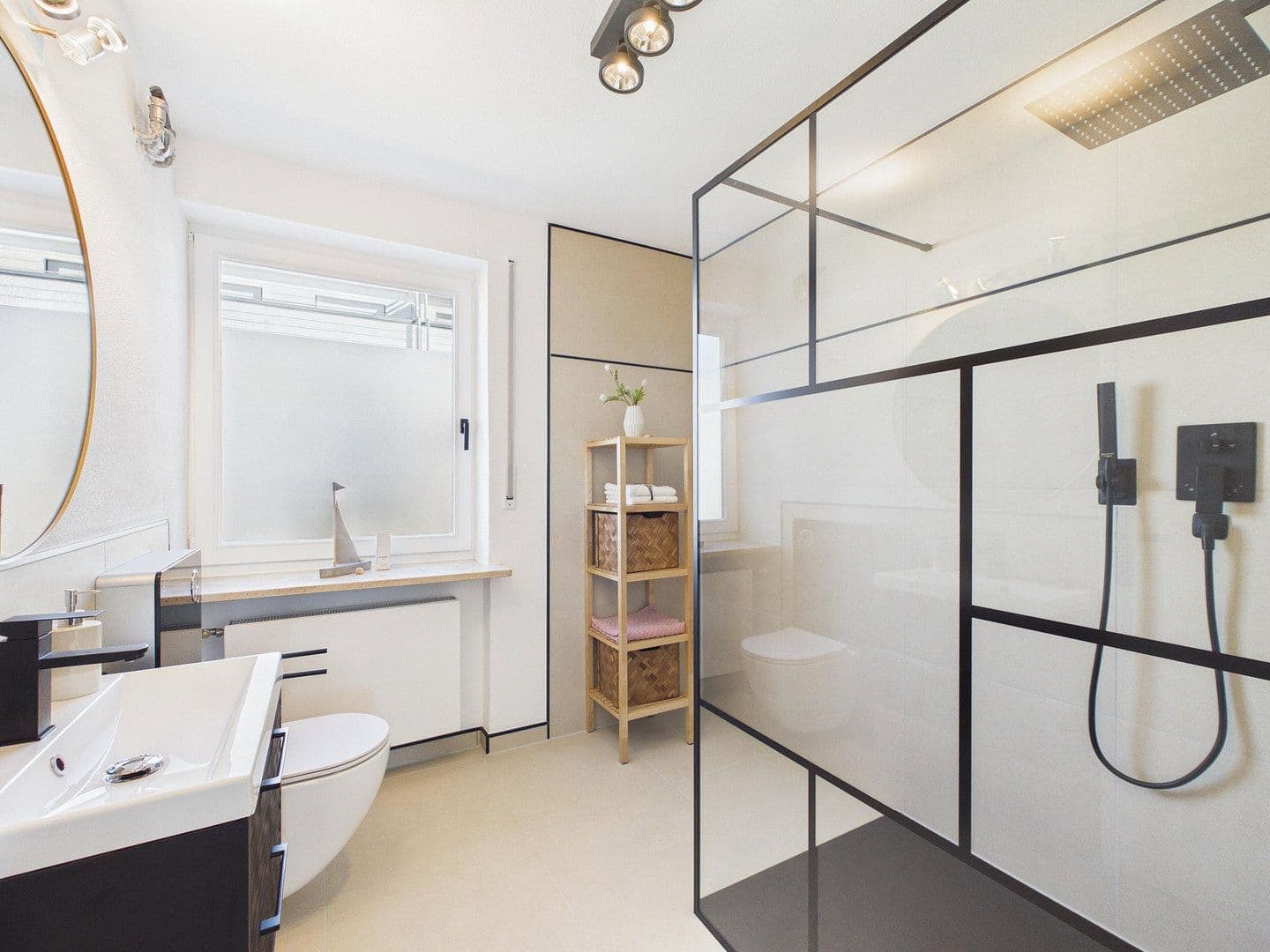Prodej domu 140 m², pozemek 290 m², Ingolstadt, Bavorsko Prodej domu 140 m², pozemek 290 m², Ingolstadt, Bavorsko