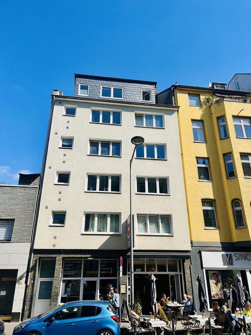Prodej bytu 1+1 33 m², Köln, Severní Porýní-Vestfálsko Prodej bytu 1+1 33 m², Köln, Severní Porýní-Vestfálsko