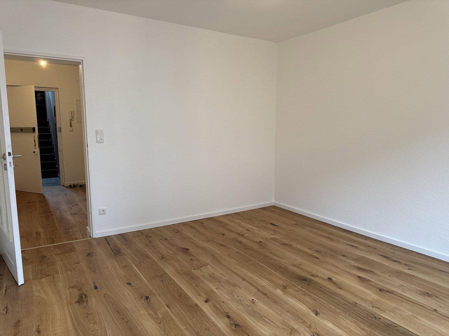 Pronájem bytu 2+1 66 m², Berger Straße 100, Frankfurt am Main, Hessen Pronájem bytu 2+1 66 m², Berger Straße 100, Frankfurt am Main, Hessen