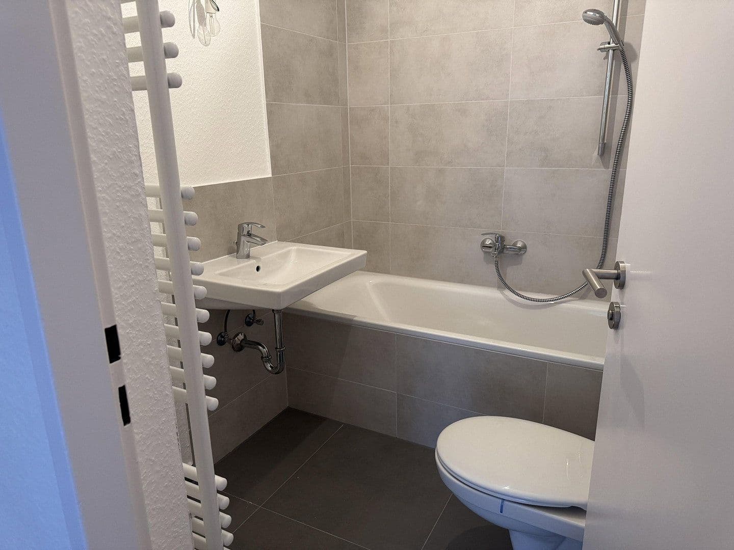 Pronájem bytu 2+1 66 m², Berger Straße 100, Frankfurt am Main, Hessen Pronájem bytu 2+1 66 m², Berger Straße 100, Frankfurt am Main, Hessen
