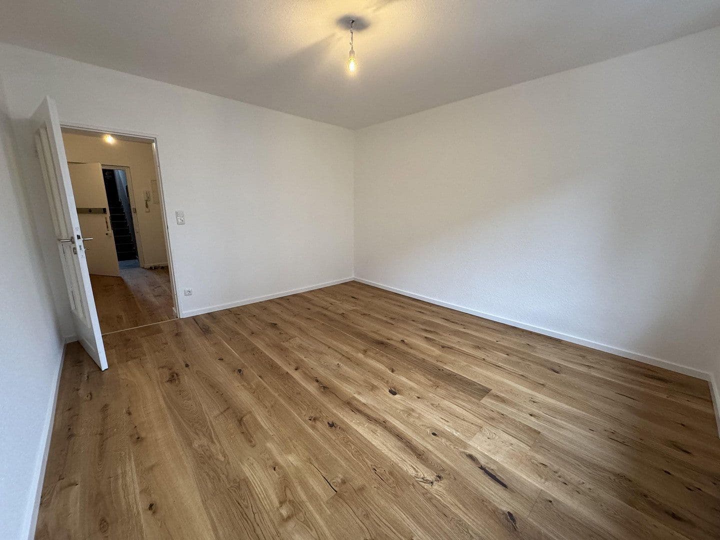 Pronájem bytu 2+1 66 m², Berger Straße 100, Frankfurt am Main, Hessen Pronájem bytu 2+1 66 m², Berger Straße 100, Frankfurt am Main, Hessen