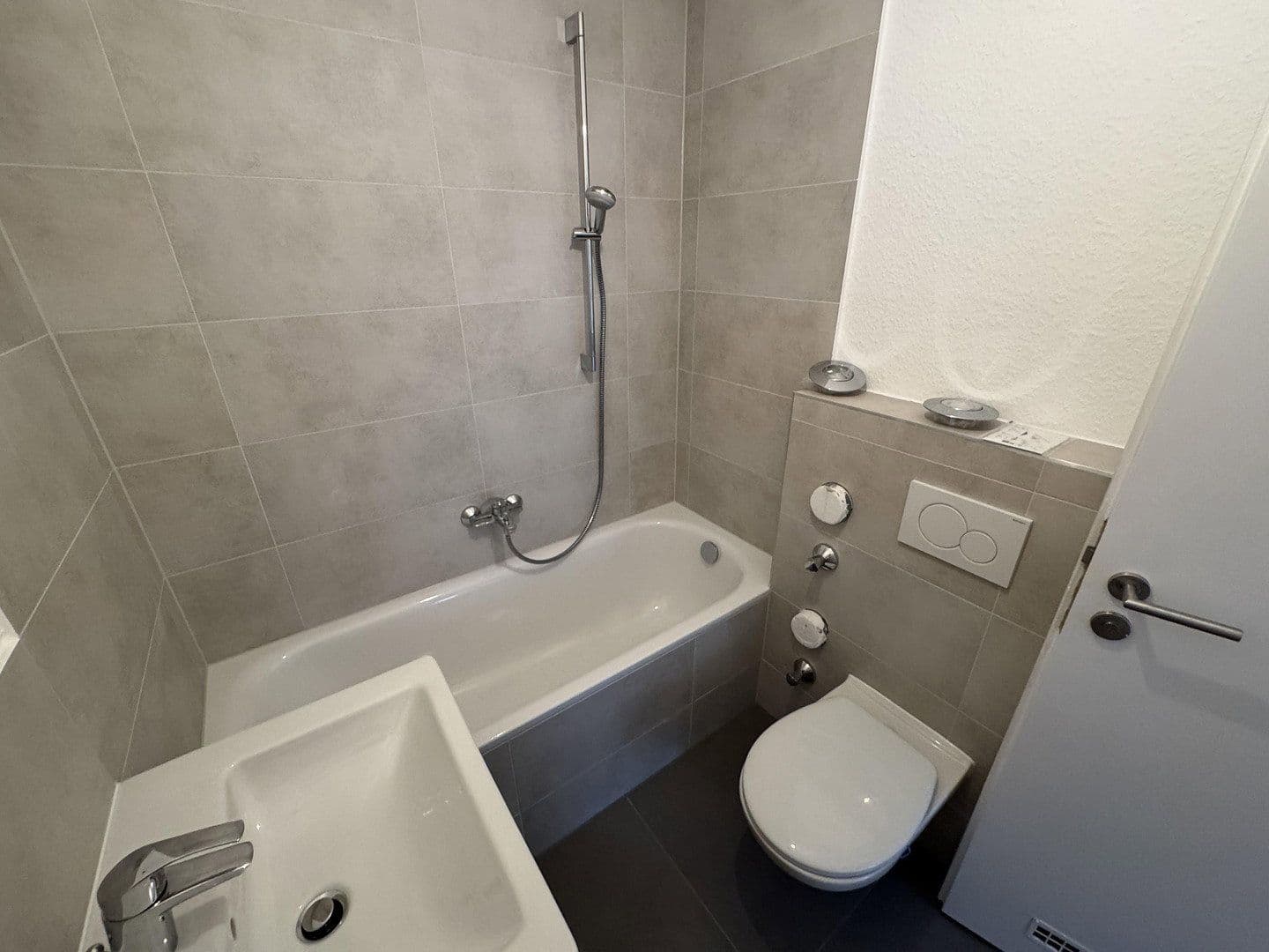Pronájem bytu 2+1 66 m², Berger Straße 100, Frankfurt am Main, Hessen Pronájem bytu 2+1 66 m², Berger Straße 100, Frankfurt am Main, Hessen