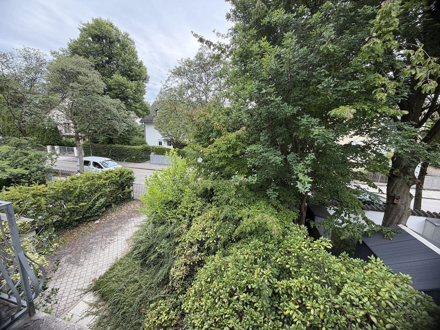 Prodej domu 137 m², pozemek 417 m², Orchisweg 7, München, Bavorsko Prodej domu 137 m², pozemek 417 m², Orchisweg 7, München, Bavorsko