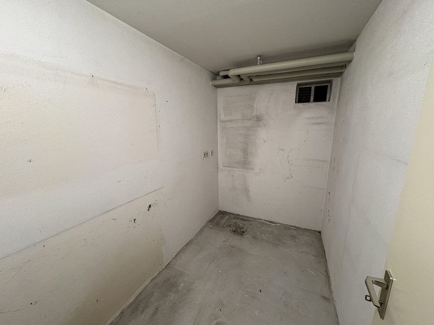 Prodej domu 137 m², pozemek 417 m², Orchisweg 7, München, Bavorsko Prodej domu 137 m², pozemek 417 m², Orchisweg 7, München, Bavorsko