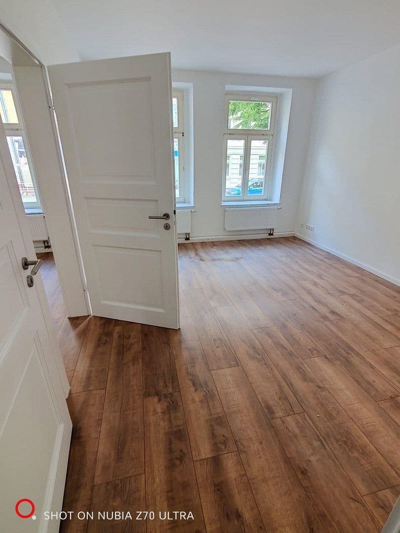 Pronájem bytu 2+1 54 m², Breitenfelderstraße 85, Leipzig, Sasko Pronájem bytu 2+1 54 m², Breitenfelderstraße 85, Leipzig, Sasko