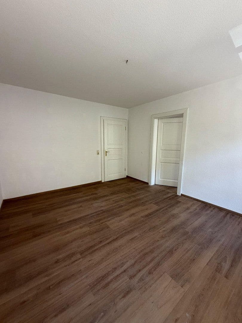 Pronájem bytu 2+1 54 m², Breitenfelderstraße 85, Leipzig, Sasko Pronájem bytu 2+1 54 m², Breitenfelderstraße 85, Leipzig, Sasko