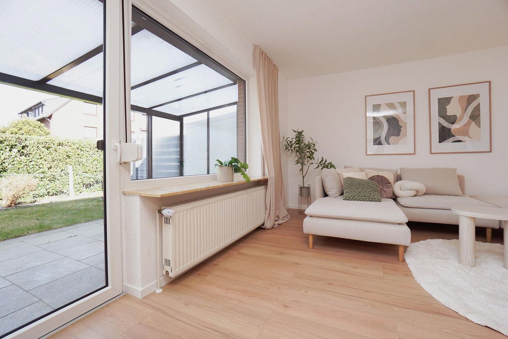 Prodej domu 110 m², pozemek 250 m², Potsdamer Straße 10a, Delmenhorst, Dolní Sasko Prodej domu 110 m², pozemek 250 m², Potsdamer Straße 10a, Delmenhorst, Dolní Sasko