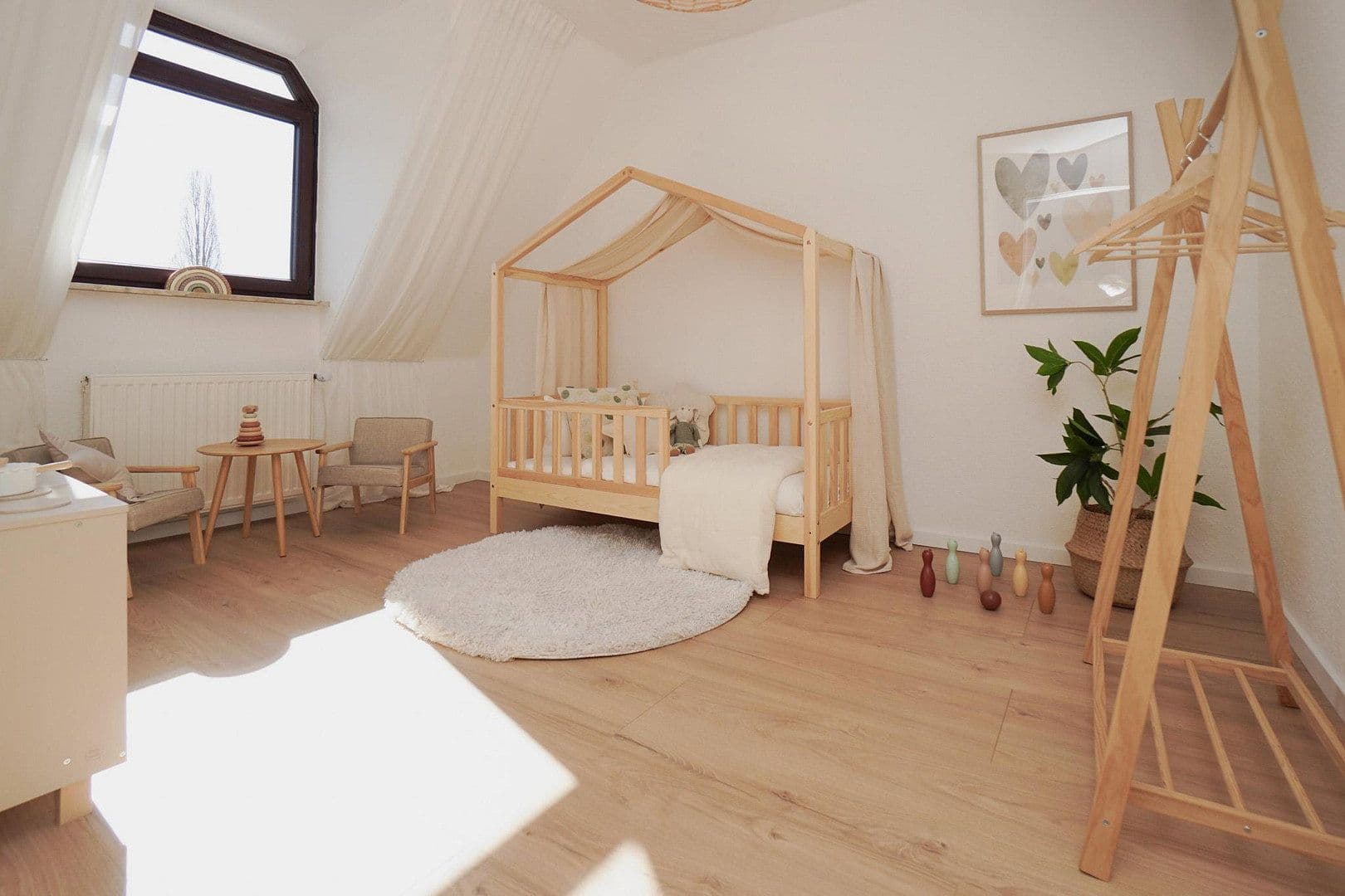 Prodej domu 110 m², pozemek 250 m², Potsdamer Straße 10a, Delmenhorst, Dolní Sasko Prodej domu 110 m², pozemek 250 m², Potsdamer Straße 10a, Delmenhorst, Dolní Sasko