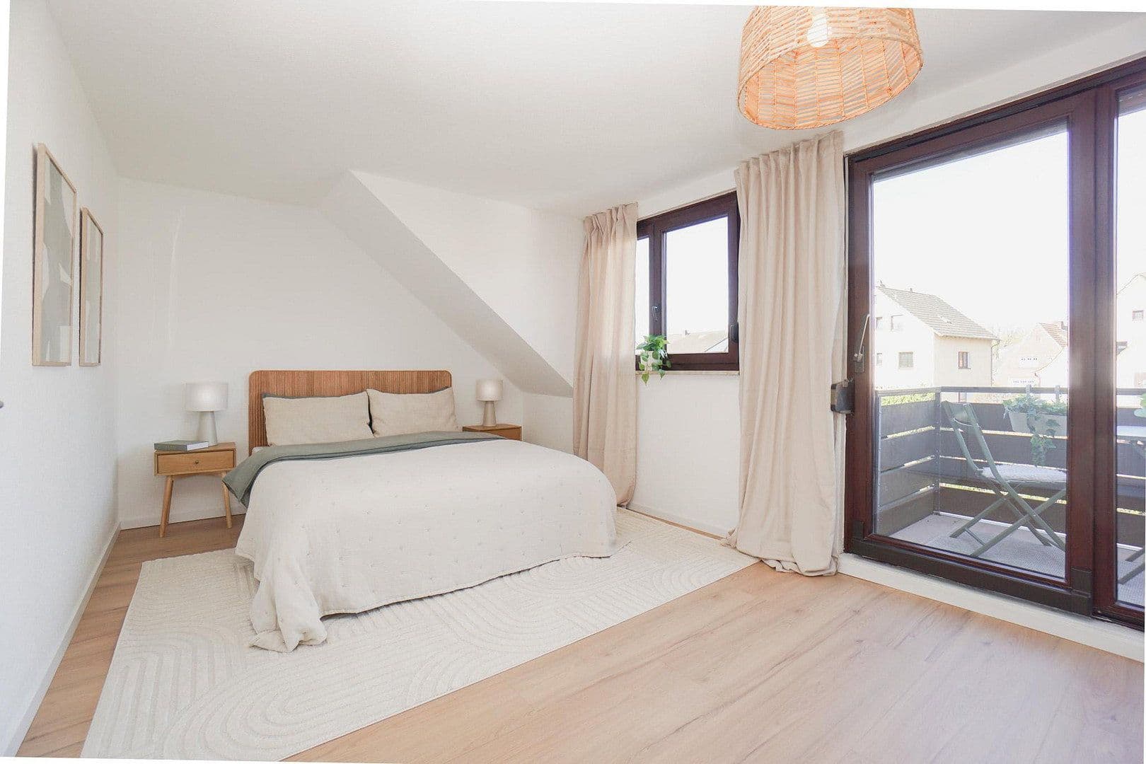 Prodej domu 110 m², pozemek 250 m², Potsdamer Straße 10a, Delmenhorst, Dolní Sasko Prodej domu 110 m², pozemek 250 m², Potsdamer Straße 10a, Delmenhorst, Dolní Sasko