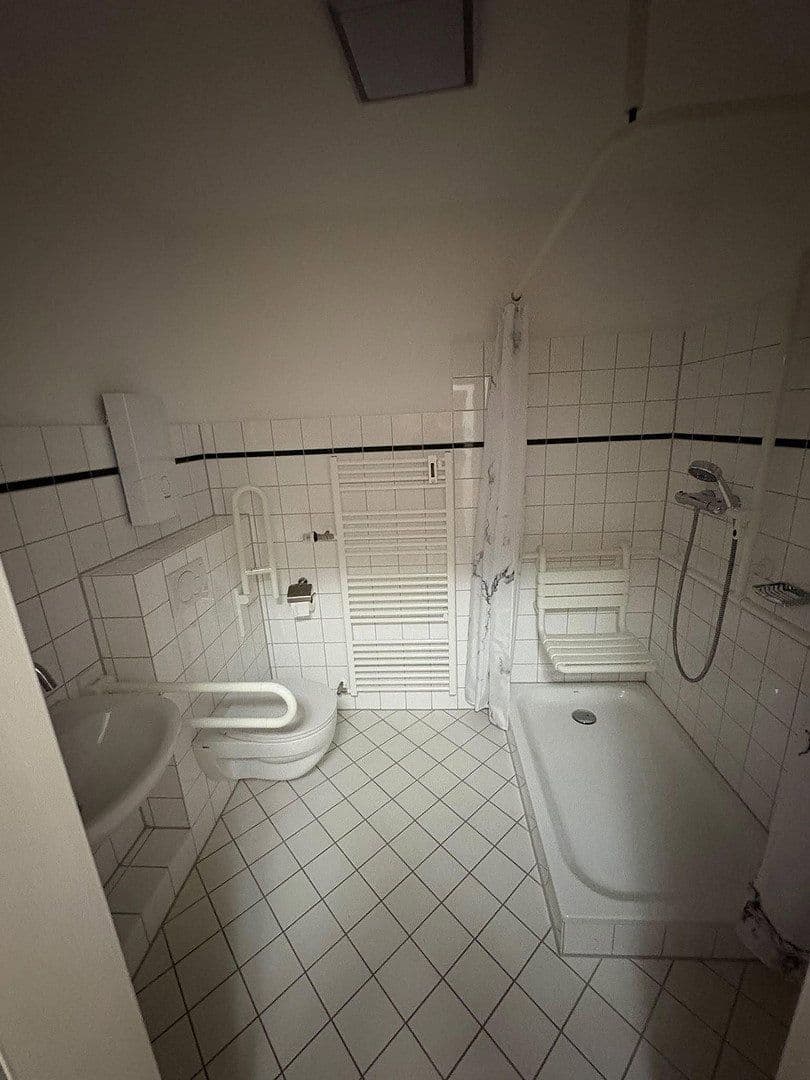 Pronájem bytu 2+kk 53 m², Velbert, Severní Porýní-Vestfálsko Pronájem bytu 2+kk 53 m², Velbert, Severní Porýní-Vestfálsko
