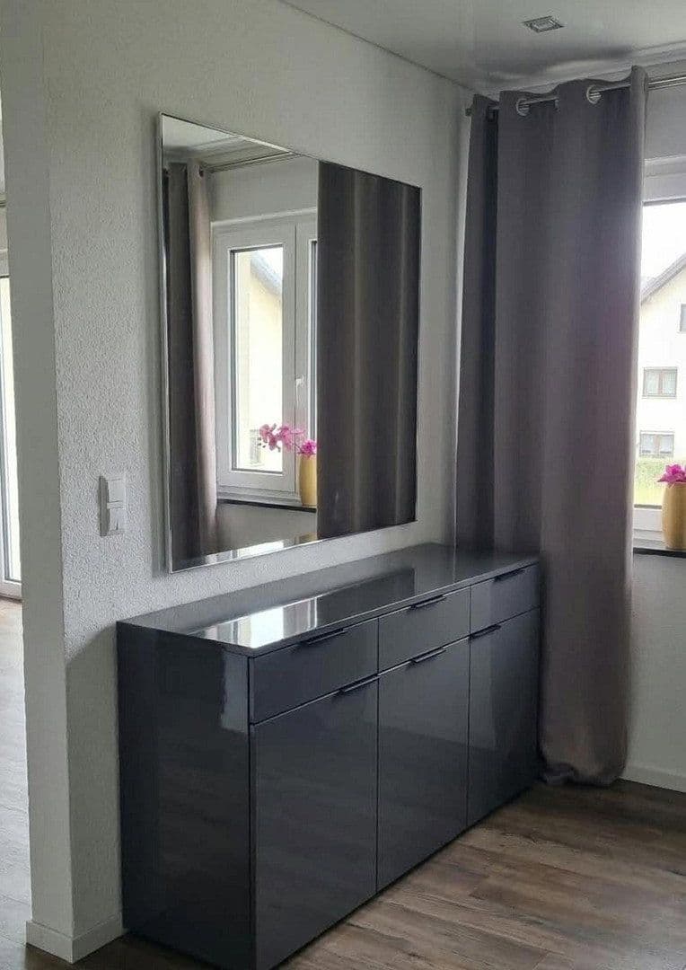 Prodej domu 250 m², pozemek 517 m², Bisingen, Bádensko-Württembersko Prodej domu 250 m², pozemek 517 m², Bisingen, Bádensko-Württembersko