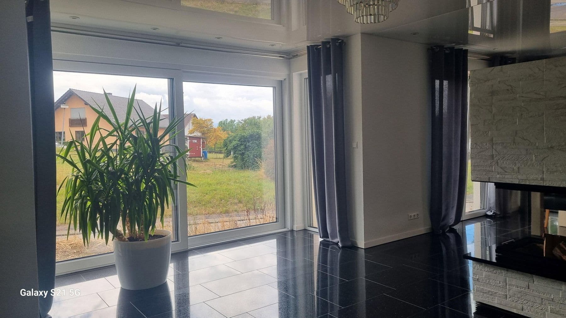Prodej domu 250 m², pozemek 517 m², Bisingen, Bádensko-Württembersko Prodej domu 250 m², pozemek 517 m², Bisingen, Bádensko-Württembersko