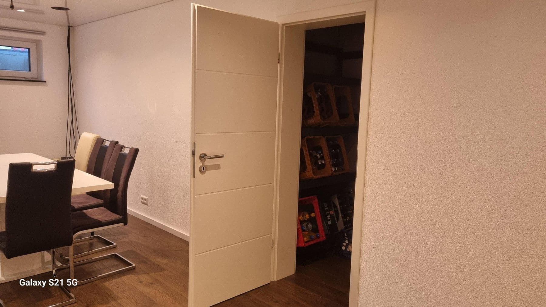 Prodej domu 250 m², pozemek 517 m², Bisingen, Bádensko-Württembersko Prodej domu 250 m², pozemek 517 m², Bisingen, Bádensko-Württembersko