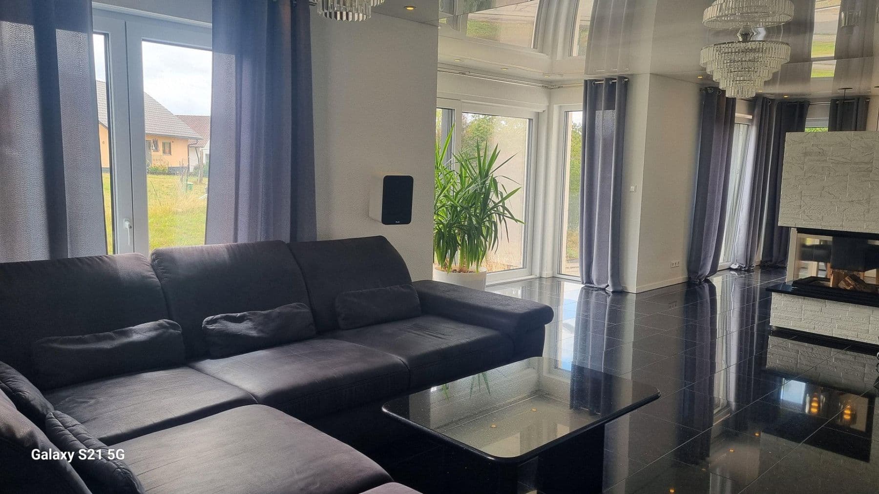 Prodej domu 250 m², pozemek 517 m², Bisingen, Bádensko-Württembersko Prodej domu 250 m², pozemek 517 m², Bisingen, Bádensko-Württembersko