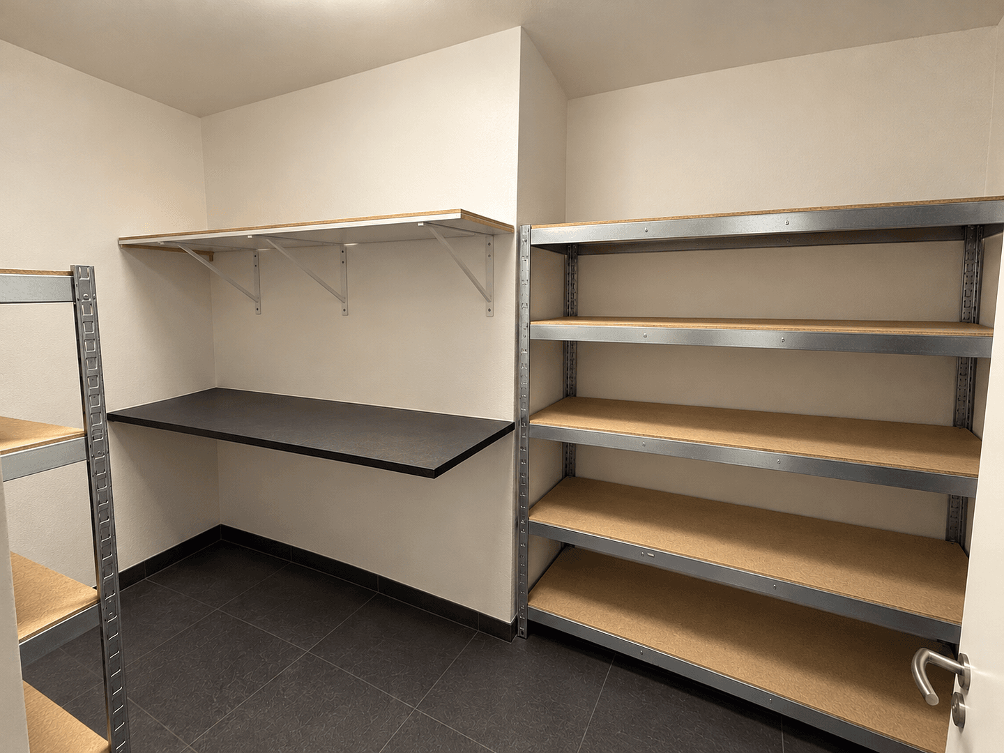 Prodej domu 248 m², pozemek 503 m², Elzach, Bádensko-Württembersko Prodej domu 248 m², pozemek 503 m², Elzach, Bádensko-Württembersko