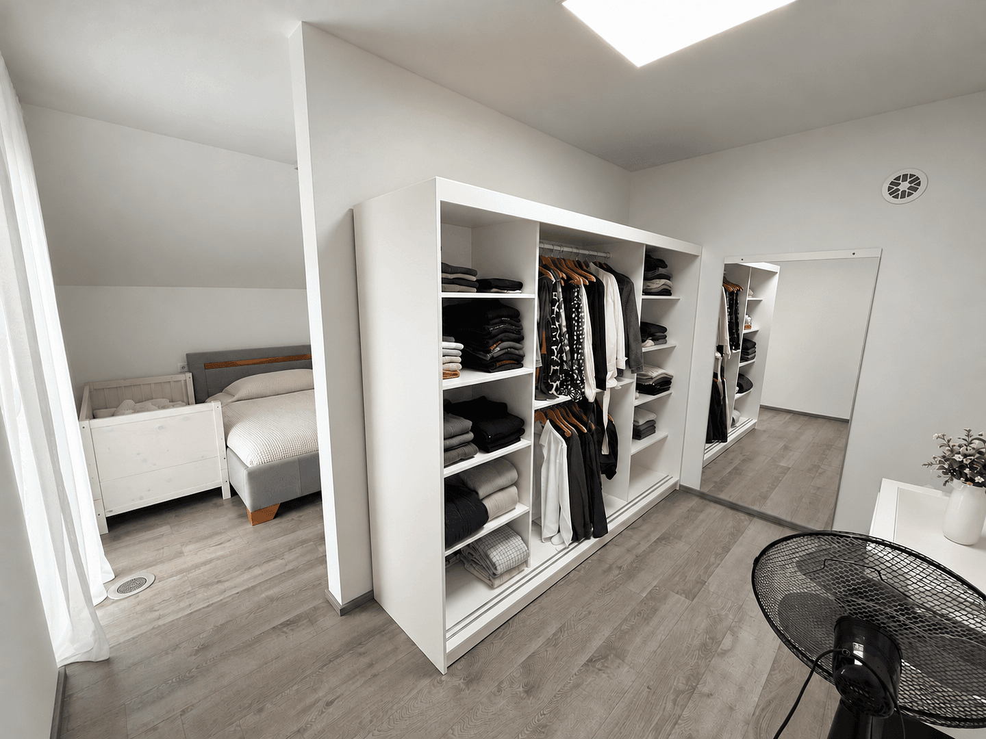 Prodej domu 248 m², pozemek 503 m², Elzach, Bádensko-Württembersko Prodej domu 248 m², pozemek 503 m², Elzach, Bádensko-Württembersko