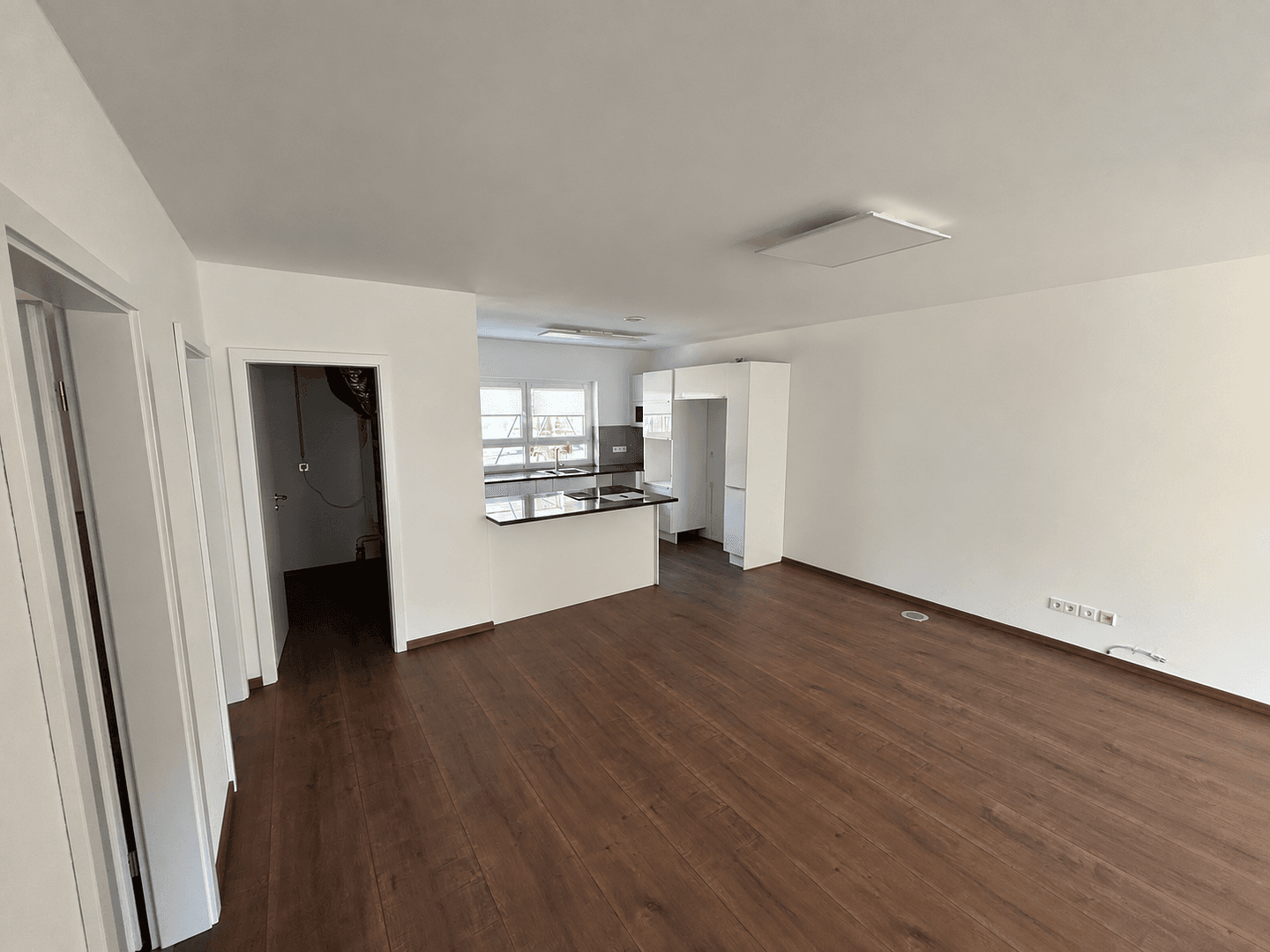 Prodej domu 248 m², pozemek 503 m², Elzach, Bádensko-Württembersko Prodej domu 248 m², pozemek 503 m², Elzach, Bádensko-Württembersko