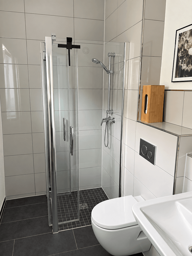 Prodej domu 248 m², pozemek 503 m², Elzach, Bádensko-Württembersko Prodej domu 248 m², pozemek 503 m², Elzach, Bádensko-Württembersko