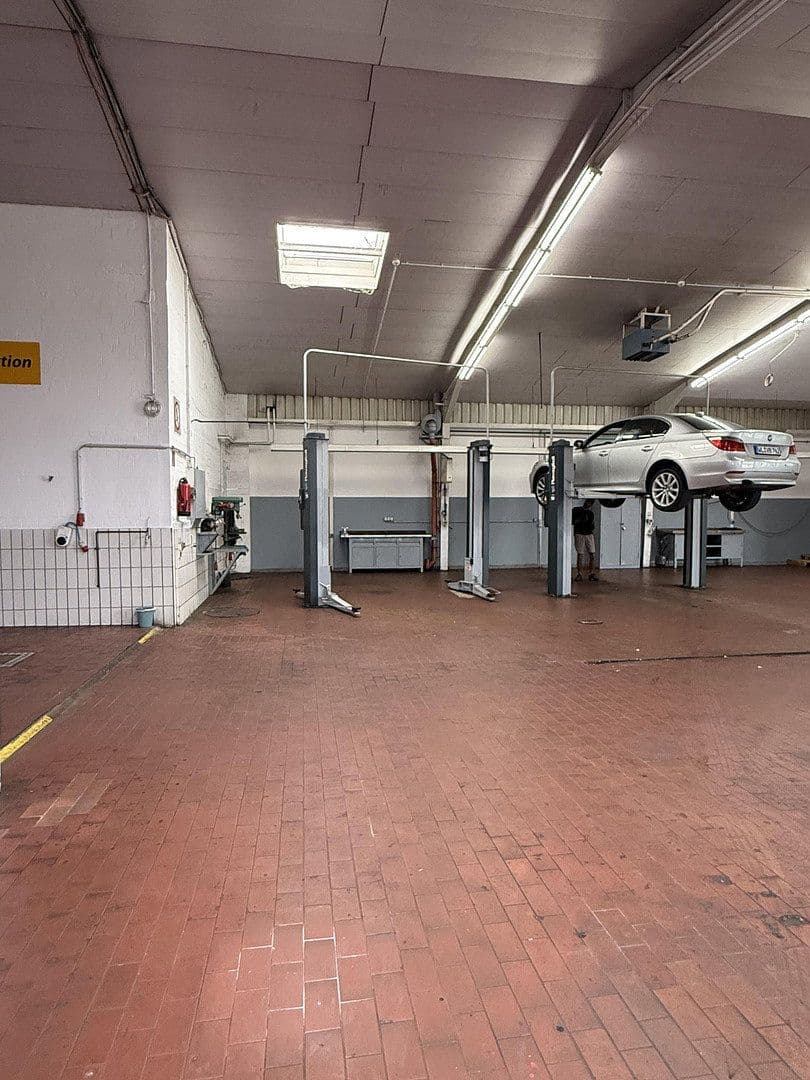 Pronájem nebytového prostoru 1.400 m², Lessingstraße 73, Neu Wulmstorf, Dolní Sasko Pronájem nebytového prostoru 1.400 m², Lessingstraße 73, Neu Wulmstorf, Dolní Sasko